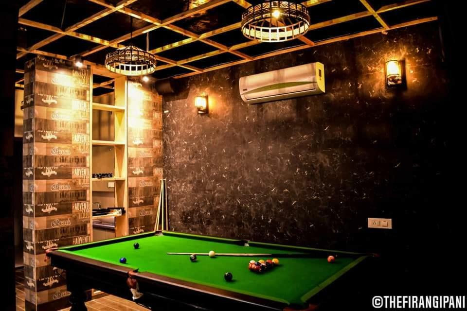 The Firangipani Country Resort Rājpura Buitenkant foto