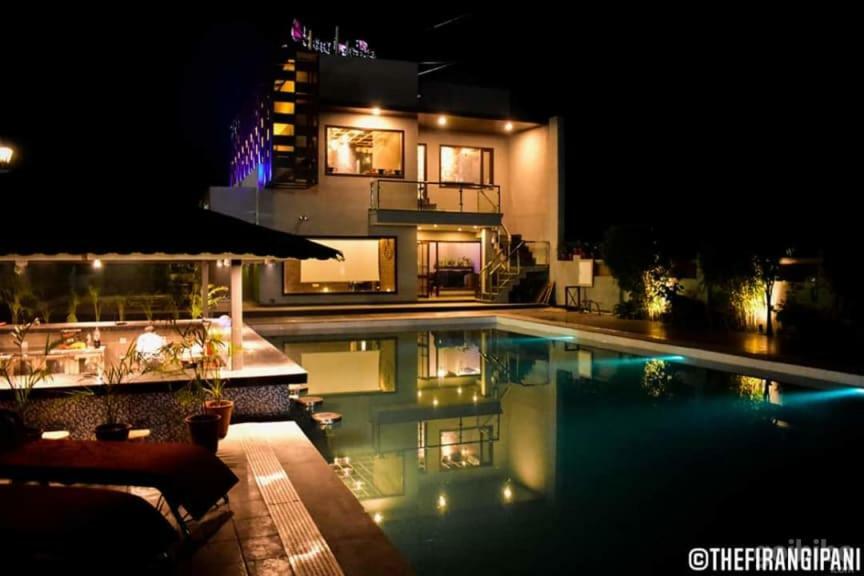 The Firangipani Country Resort Rājpura Buitenkant foto